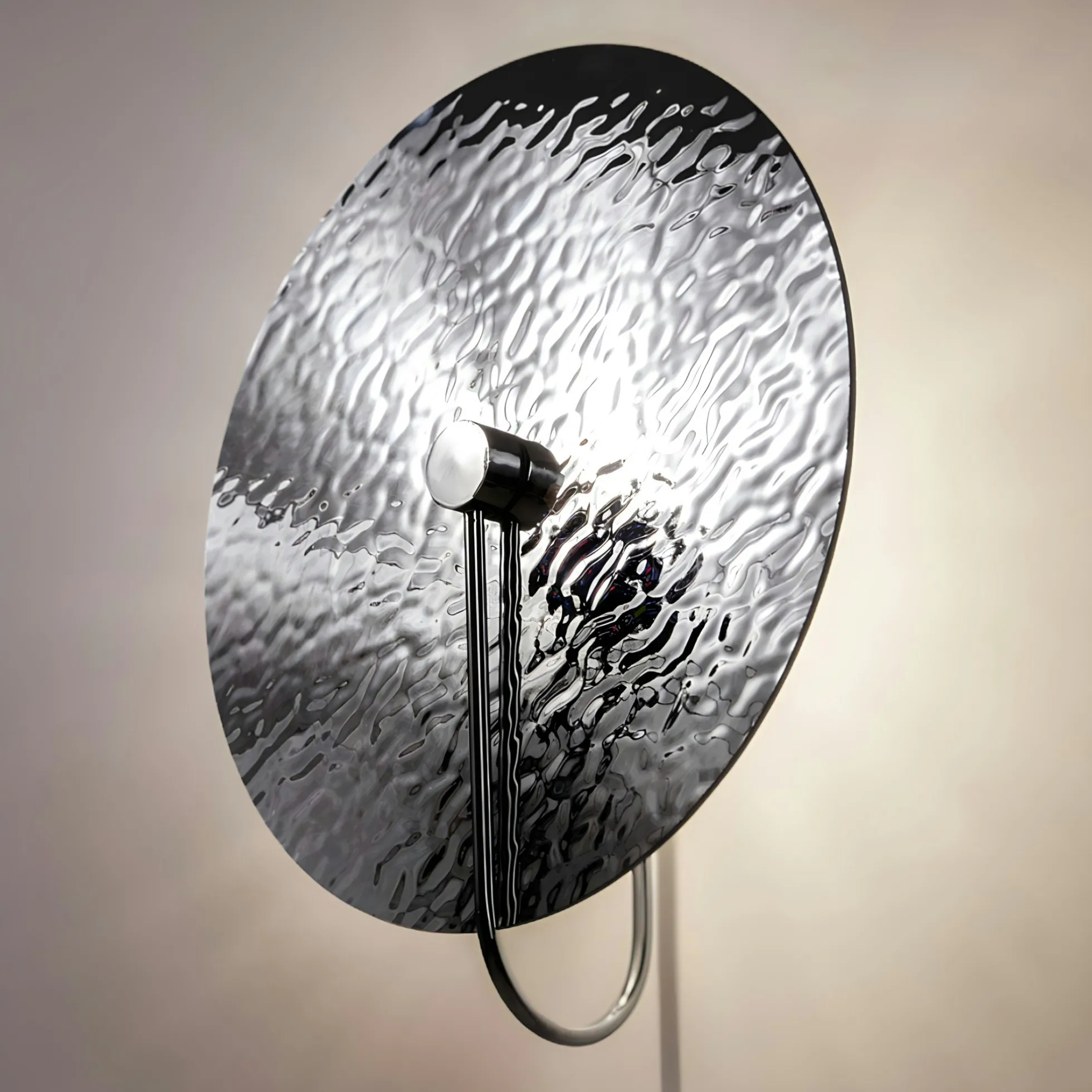 Applique verre moderne – disque argenté effet vague CALERA