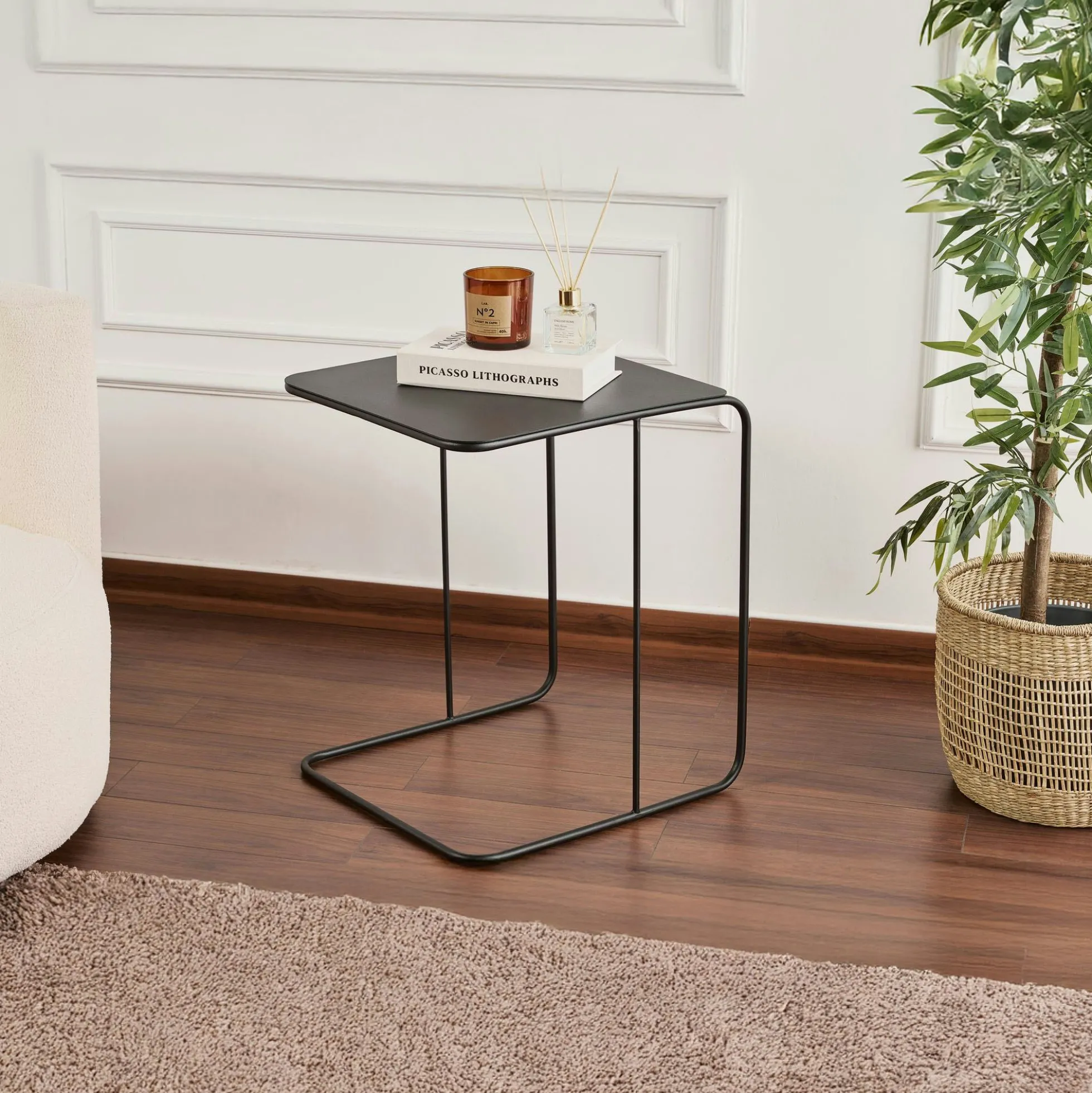 Bout de canapé design métal noir – plateau carré moderne SFAX
