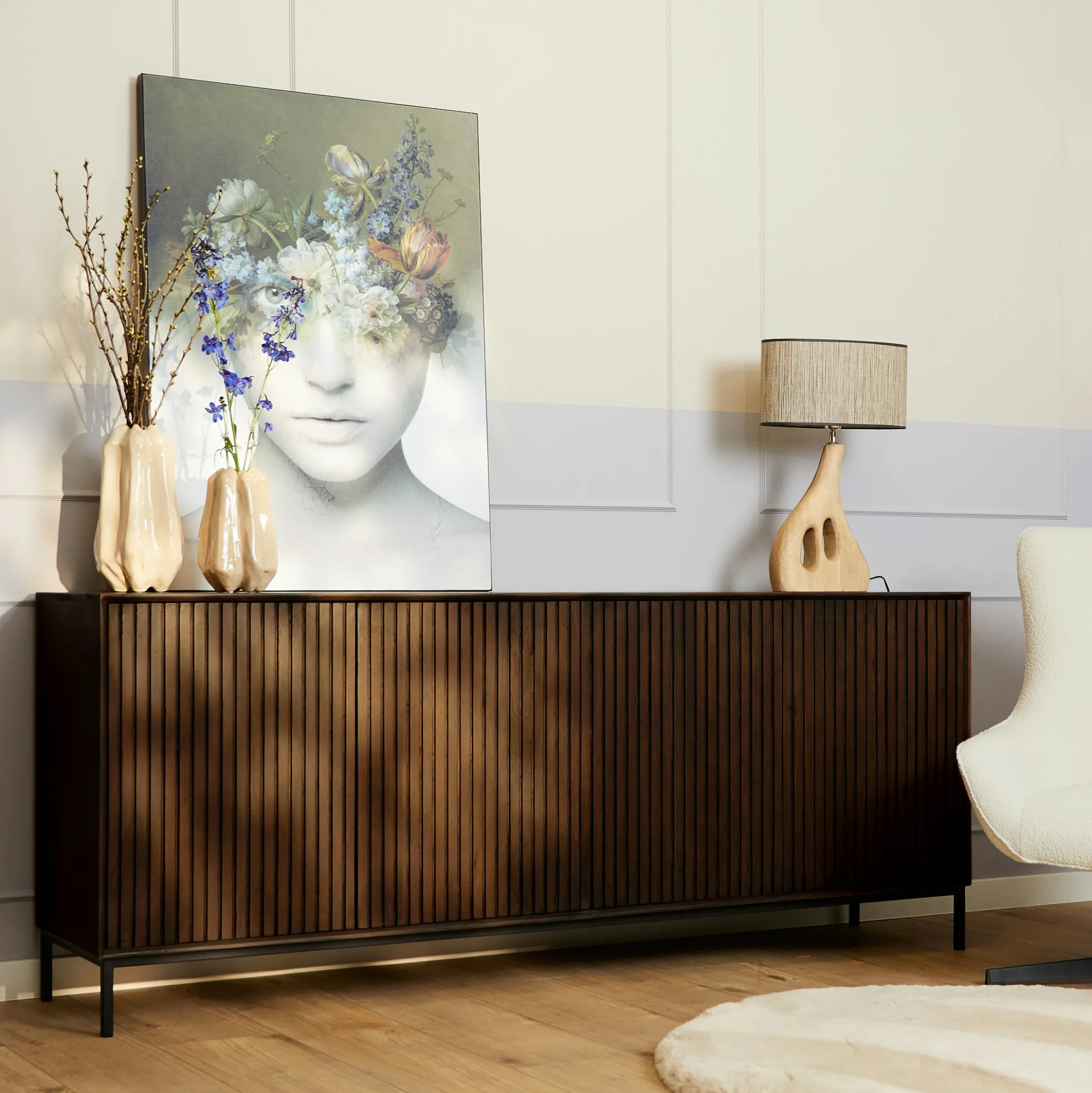 Buffet vintage bois brun 4 portes rainurées CORTINA
