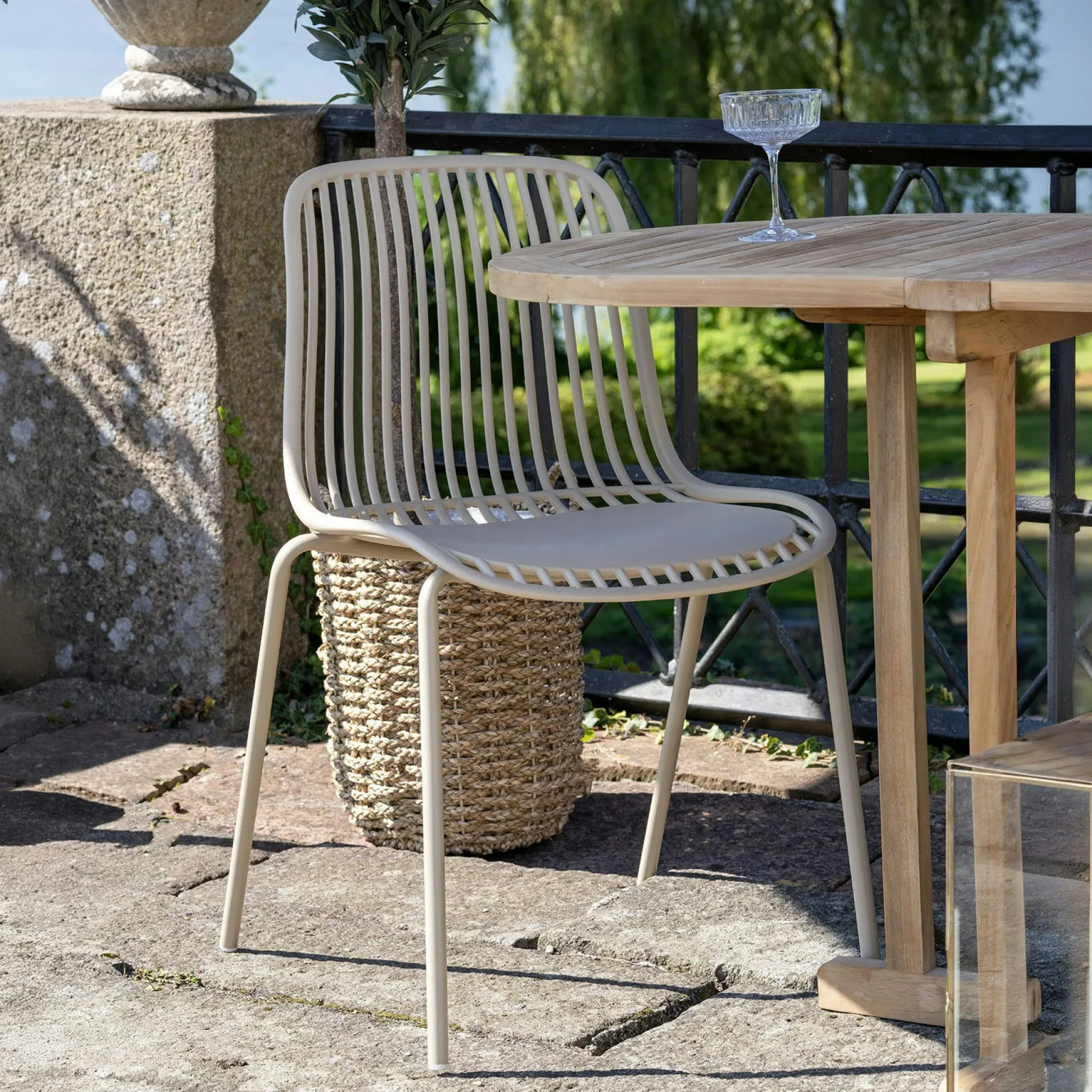 Chaise empilable en polypropylène sable (lot de 2)ELVA