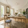 Chaise en bois et tissu gris LEON AMADEUS