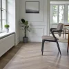 Chaise en cuir gris foncé, accoudoirs bois noir ALDER