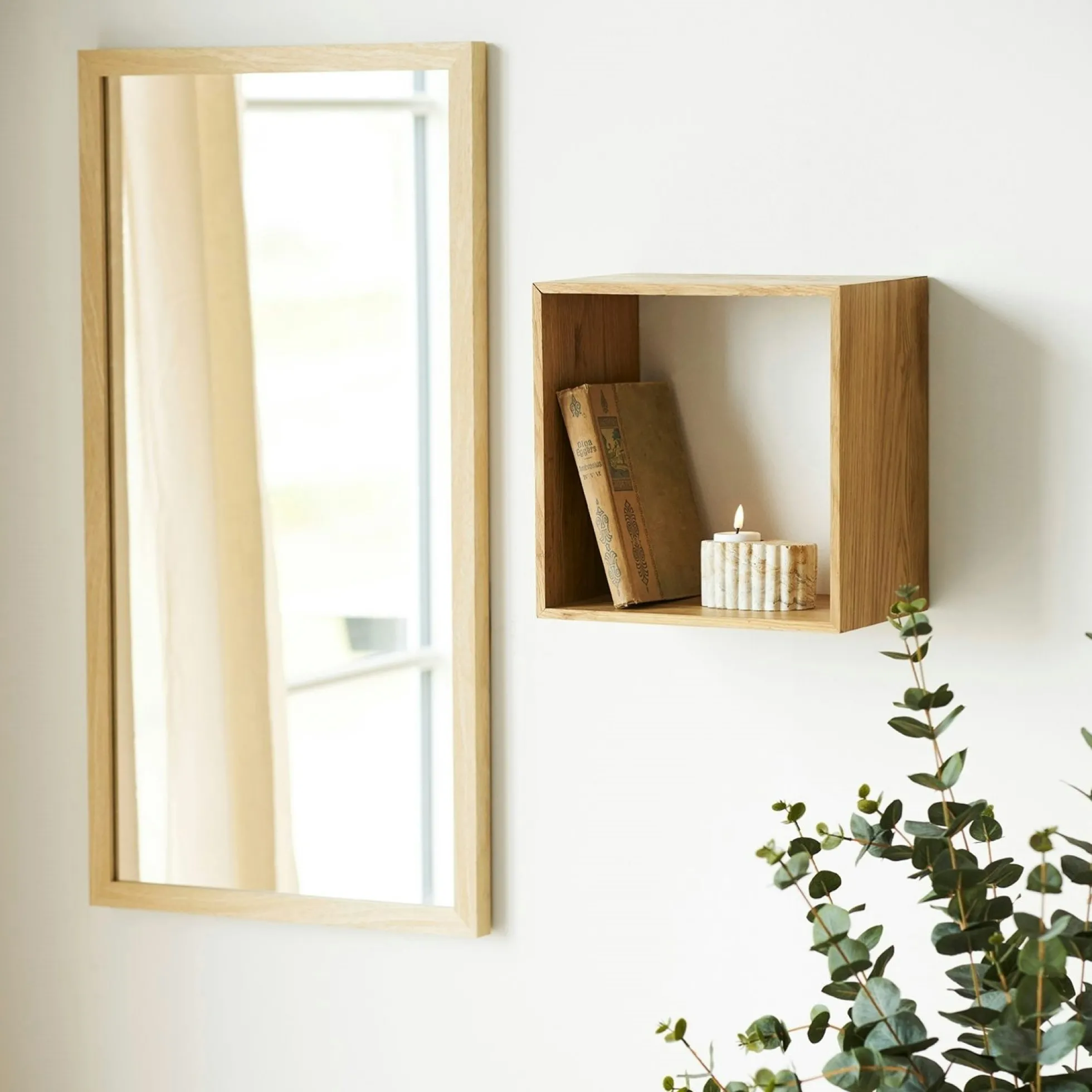 Etagère cube en bois de chêne clair 30 cm VARDE