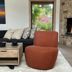 Fauteuil arrondi tissu bouclettes terracotta MALMOE