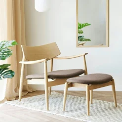 Fauteuil design scandinave en bois de chêne clair ROTTERDAM
