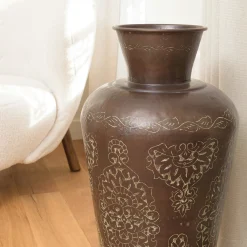 Grand vase brun patiné motifs orientaux dorés H70 cm NADOR