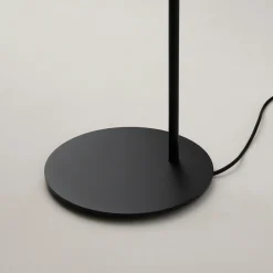Lampadaire design noir - abat jour plié, interrupteur LENORE