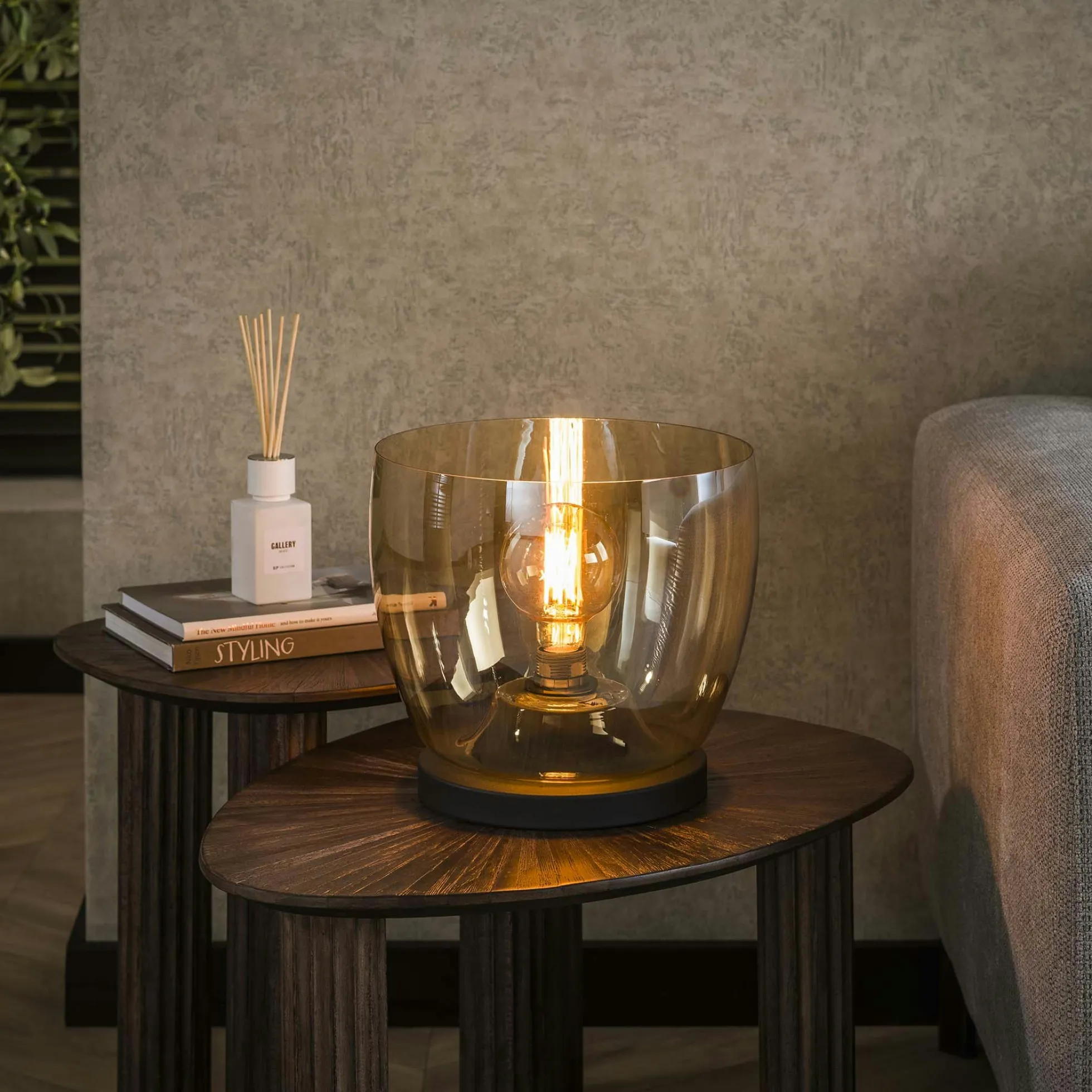 Lampe de salon moderne avec vasque en verre ambré 27 cm NIAGARA