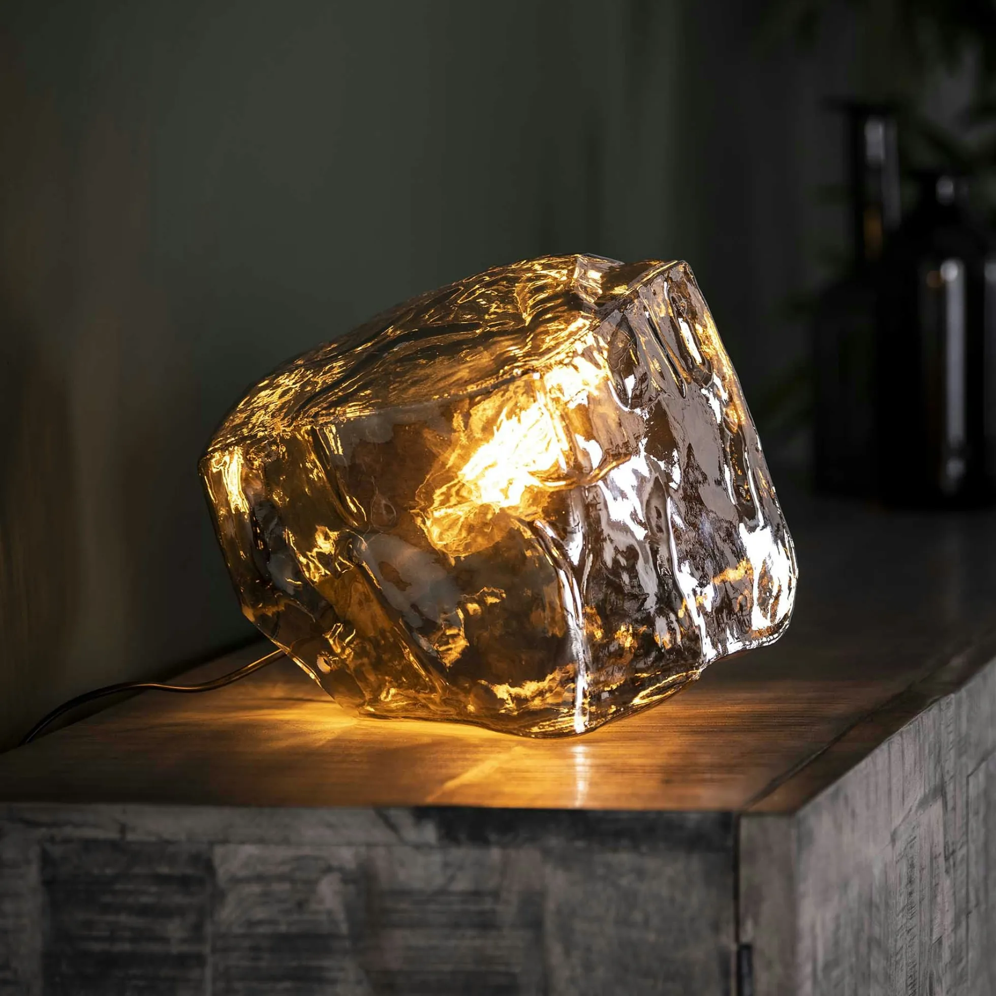 Lampe à poser contemporaine effet glaçon finition chromée NIAGARA