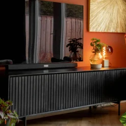 Meuble TV bois noir 4 portes rainurées 165 cm CORTINA