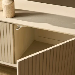 Meuble TV bois sable 4 portes rainurées 210 cm CORTINA