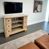Meuble TV Hévéa 6 tiroirs, 3 niches, fond ajouré effet croisé 98x39x72.6cm MAORI