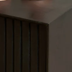 Meuble TV suspendu bois noir 3 portes rainurées CORTINA