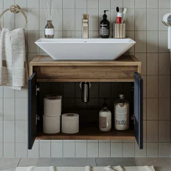 Meuble vasque suspendu 65 cm décor pin et gris 2 portes MARN