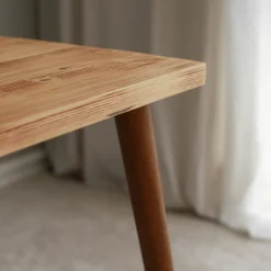 Petit bureau en bois clair - style moderne SITIA