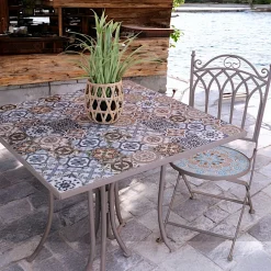 Petite table de jardin en mosaïque bleue et taupe (78x78 cm) GRENADE