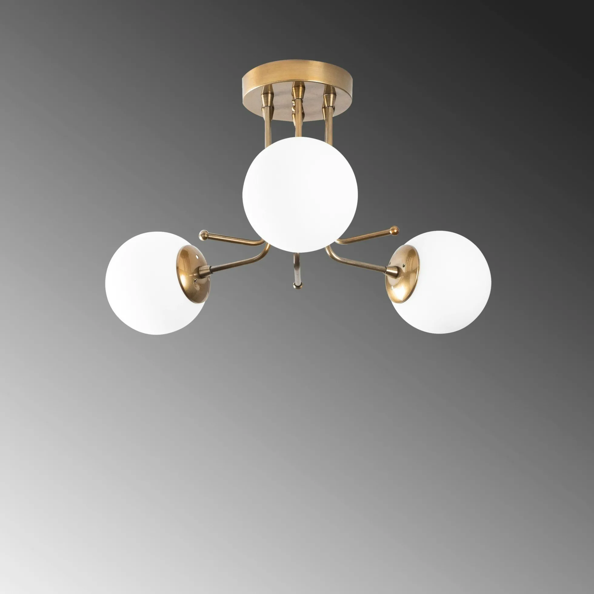 Plafonnier vintage métal doré 3 globes verre dépoli SIERRE