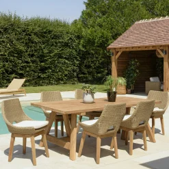 Salon de jardin teck naturel 1 table pieds tréteaux 220 cm + 6 chaises résine tressée MANY