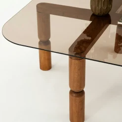 Table basse carrée en verre fumé - pieds bois marron sculpté BOMA