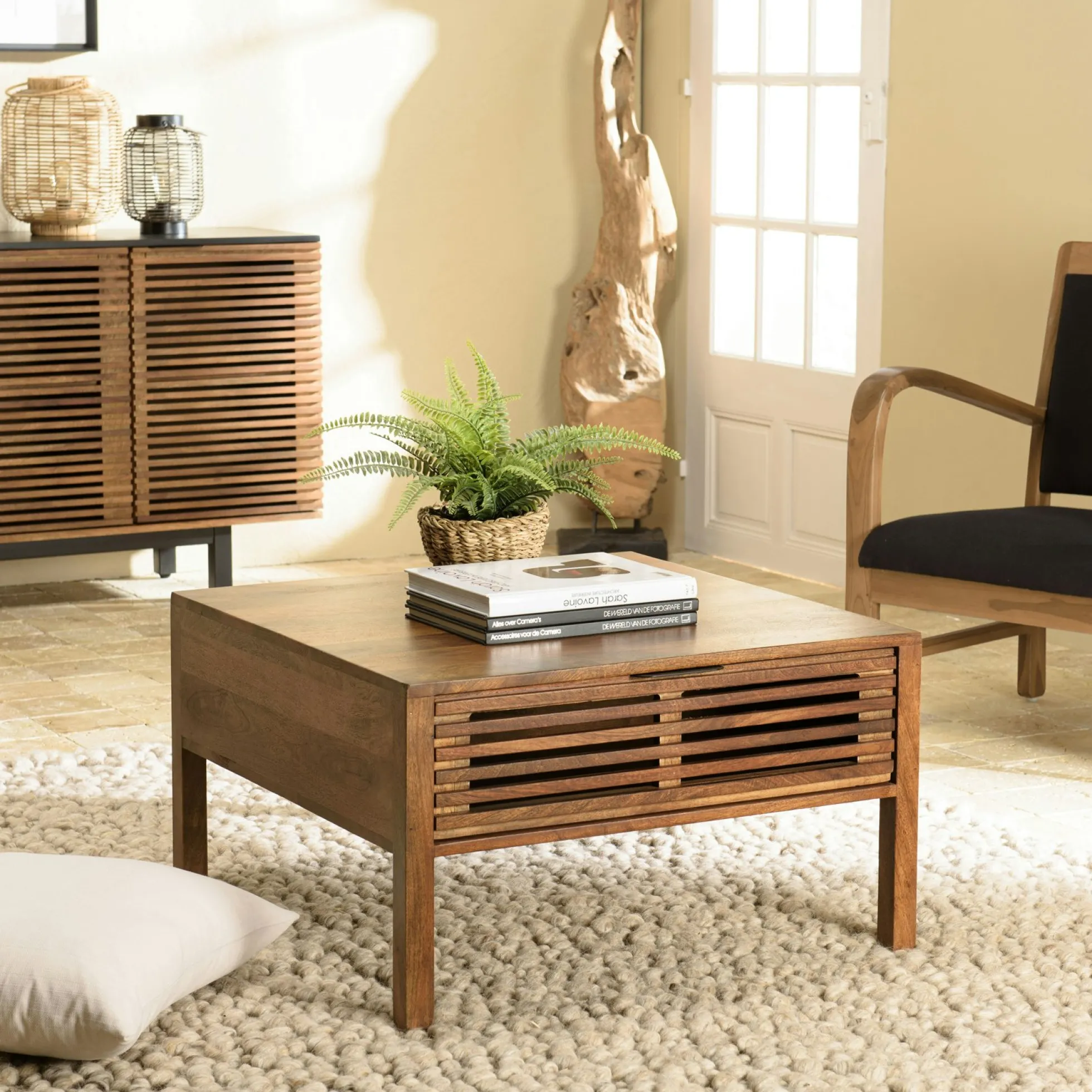 Table basse carrée 70x70 cm bois exotique 2 tiroirs opposés KANHA