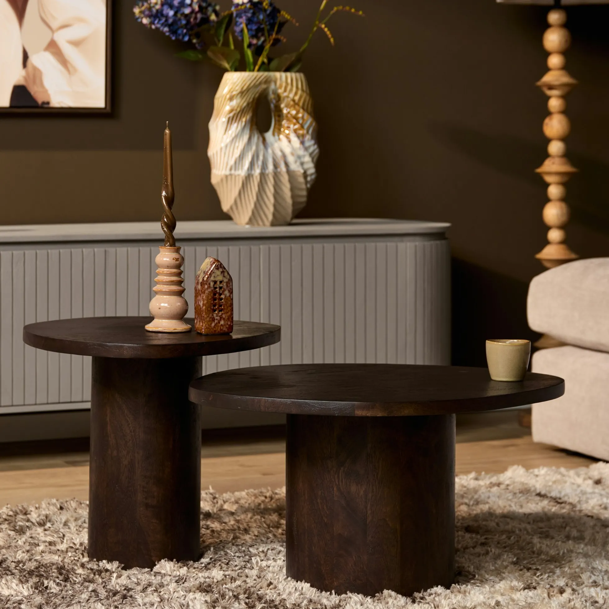 Table basse design organique en bois foncé (lot de 2) ALMA