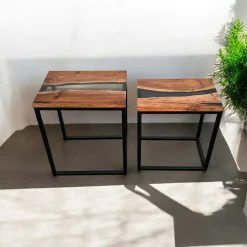 Table basse gigogne epoxy noir et bois d'acacia (lot de 2) BORA