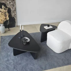 Table basse gigogne noire, triangle organique (x2) MARFA