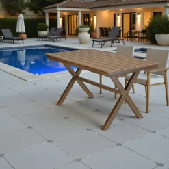 Table de jardin rectangulaire 140 cm couleur bois ajouré GIJON
