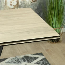Table en céramique extensible aspect bois pied croisé 180-280 cm LOMBARDIE