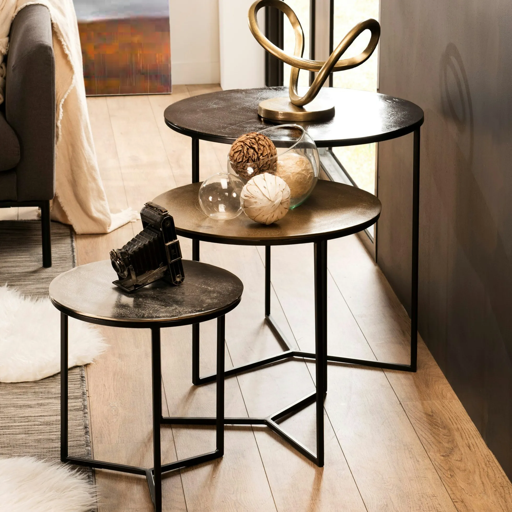 Table gigogne ronde noir or argent (lot de 3) ZALA