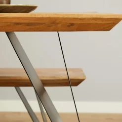 Table à manger bois et métal à pieds obliques 240 cm ALMA