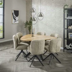 Table à manger en bois d'acacia forme triangulaire 135 cm MELBOURNE
