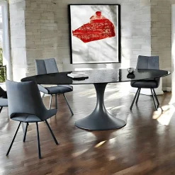 Table à manger noire en verre ondulé forme organique 280 cm LIGURIE