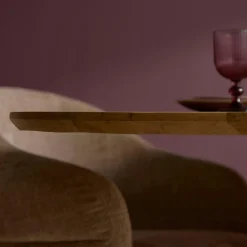 Table à manger ovale bois de chêne et pied central 240 cm LEXTON