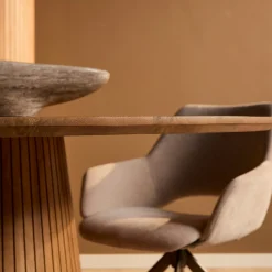 Table ovale bois à pied rainuré 210 cm CALERO