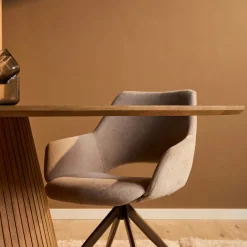 Table ovale bois à pied rainuré 210 cm CALERO
