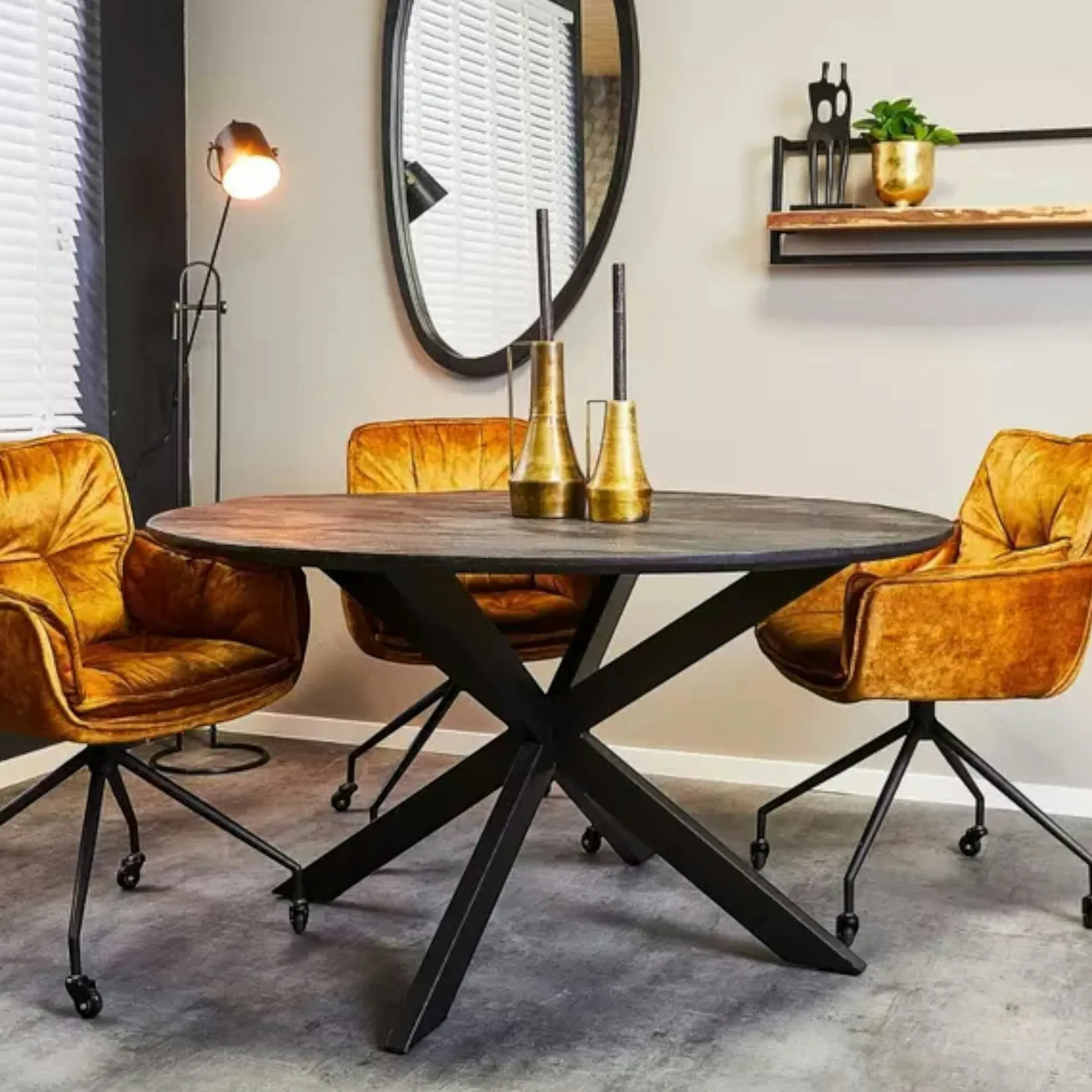 Table ronde noire en bois de manguier Ø150 cm ALVERA